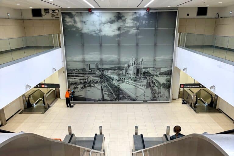 Les fresques retirées des stations du métro marseillais doivent s’exposer ailleurs