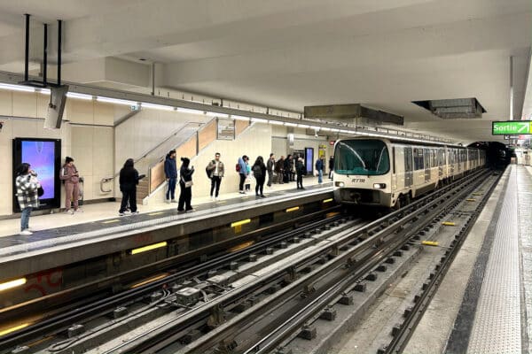 metro-quai-station-joliette.reouverture