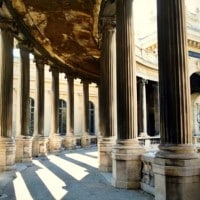 monument-palais-longchamp-eau-marseille