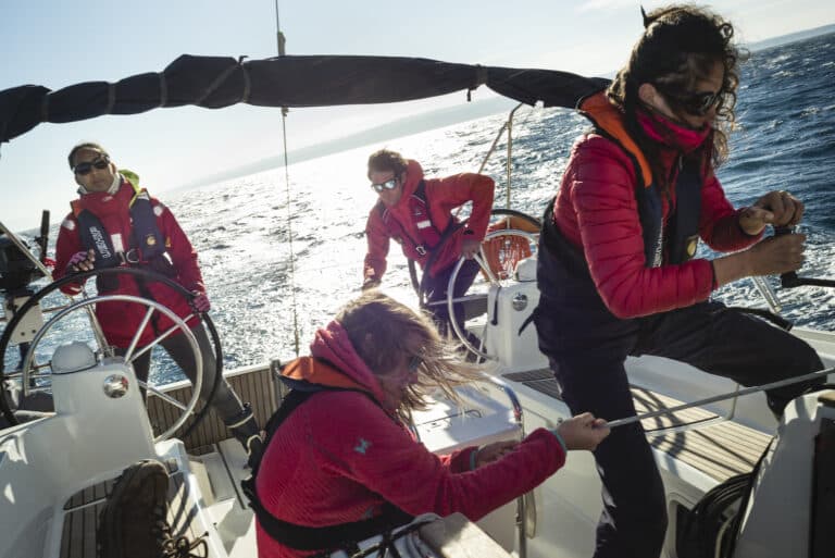 Elles embarquent pour une expédition à la voile pour la protection du milieu marin