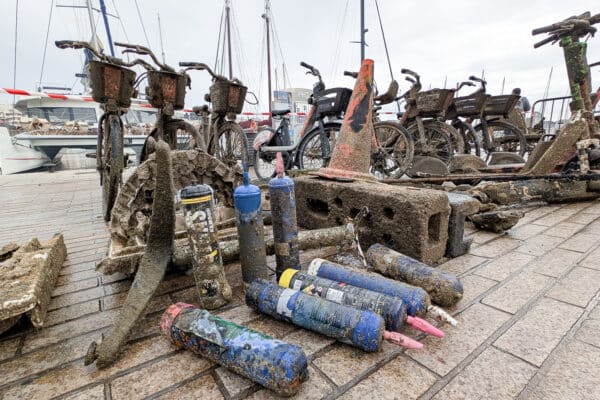 nettoyage-vieux-port-trottinette-velo-1-dechet-par-jour-5