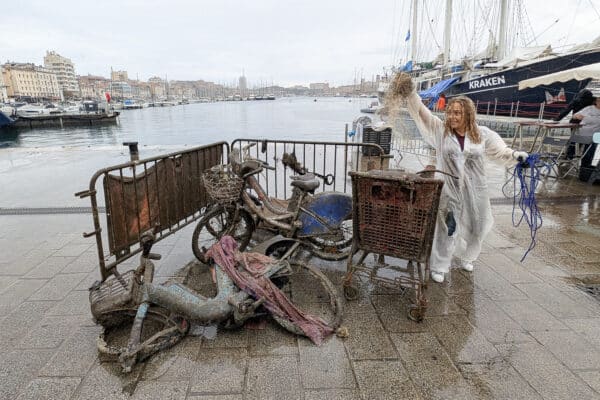 nettoyage-vieux-port-trottinette-velo-1-dechet-par-jour-6