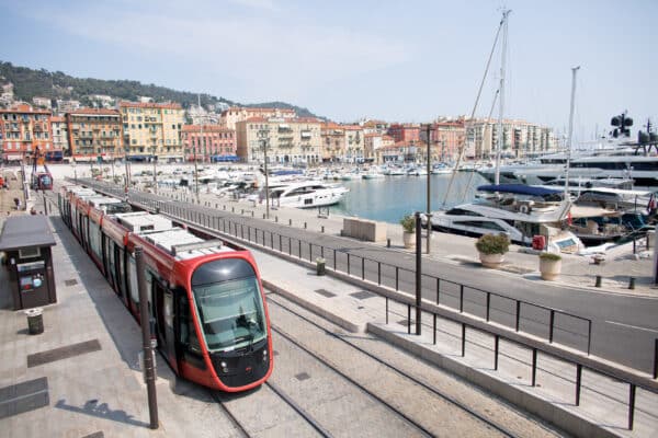 nice-tramway-port