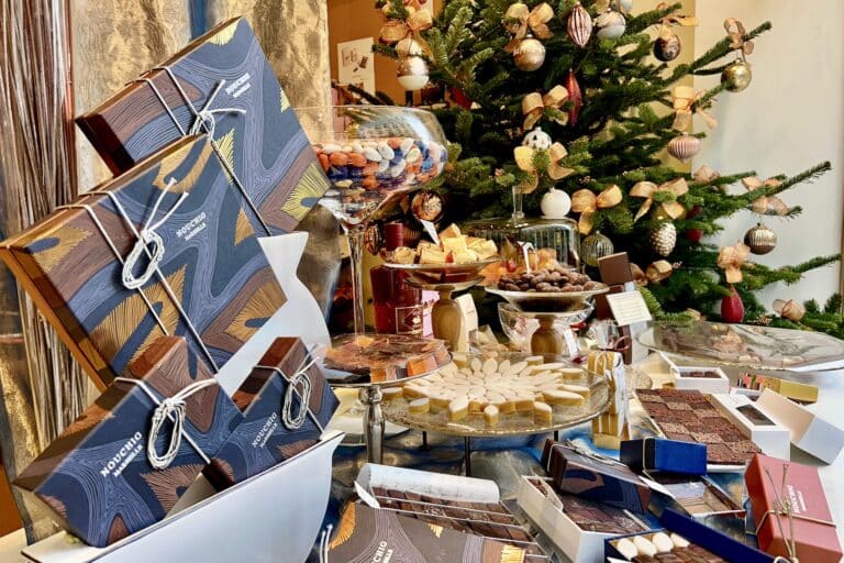 Poussez la porte de Nouchig, l&rsquo;institution marseillaise de la dragée et du chocolat