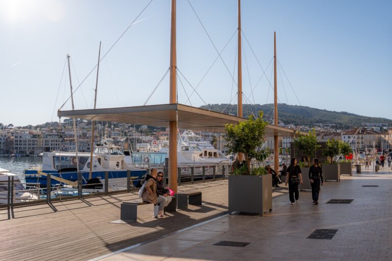 Le port de La Ciotat se pare d&rsquo;une nouvelle ombrière inspirée des vieux gréements