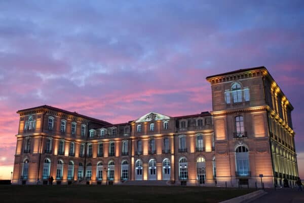 palais-longchamp-nuit