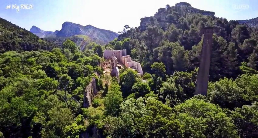 [Vidéo] Laissez-vous promener en drone au dessus de Saint-Pons