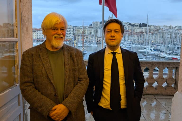 Paul Watson veut s&rsquo;engager sur la sensibilisation des jeunes Marseillais à la biodiversité