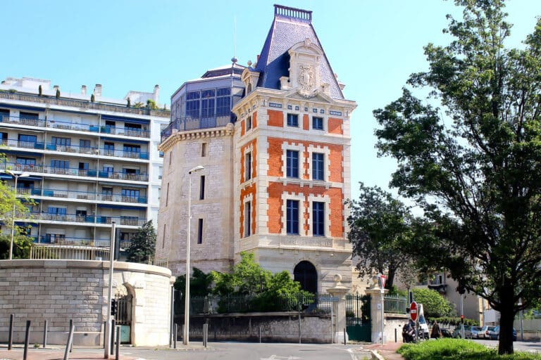 Derrière Longchamp, le Pavillon de partage des eaux rouvrira en septembre avant de grands chantiers