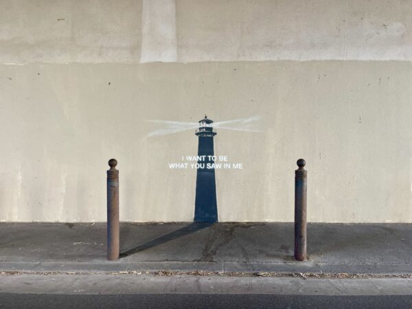 phare-pochoir-banksy