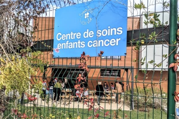 phare-sourire-a-la-vie-enfant-cancer