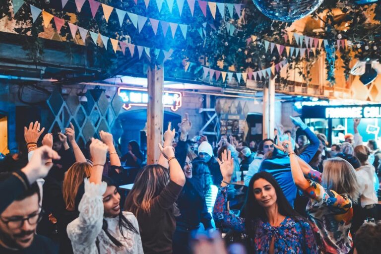 La montagne s&rsquo;invite pour une soirée Folie douce à la Place des Canailles