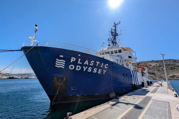 plastic-odyssey-bateau-navire-plastique-pollution-1