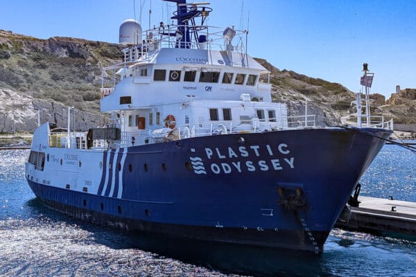plastic-odyssey-bateau-navire-plastique-pollution-5