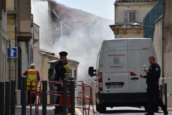 pompiers-intervention-rue-de-tivoli-effondrement copie