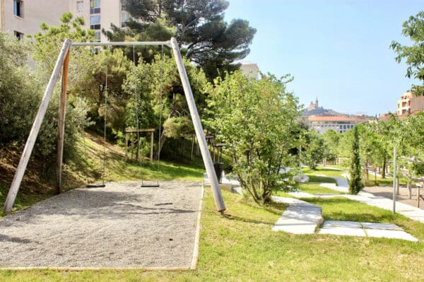 porte-aix-parc-10