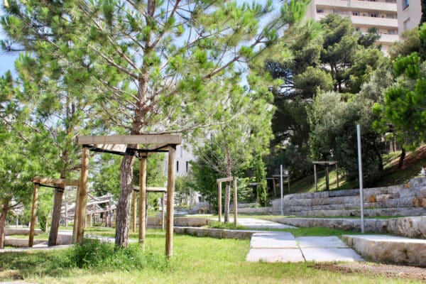 porte-aix-parc-7