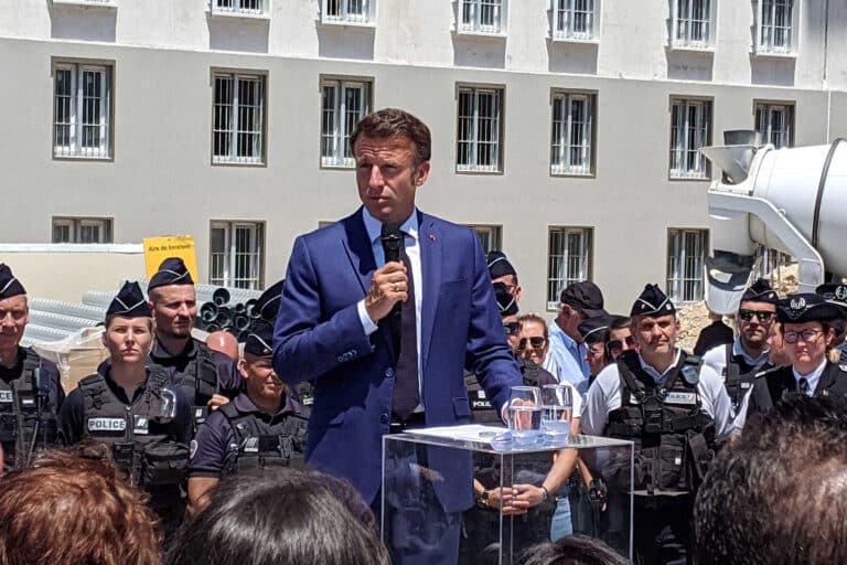 Aubagne : Emmanuel Macron à la Légion étrangère pour célébrer Camerone