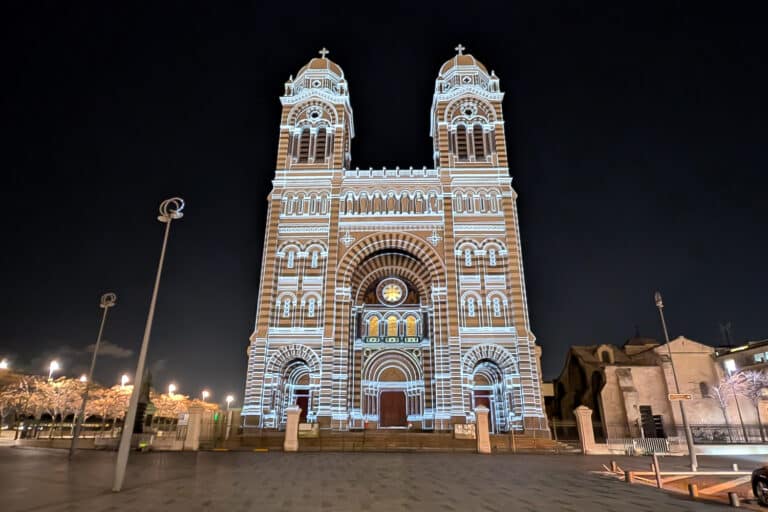Des projections lumineuses sur l&rsquo;Hôtel de Ville, le Pharo et la Major ce week-end