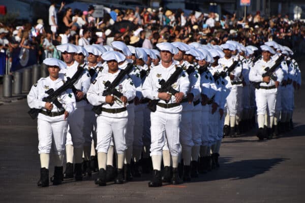 14-juillet, Retour en images sur le d&eacute;fil&eacute; du 14-juillet sur le Vieux-Port, Made in Marseille