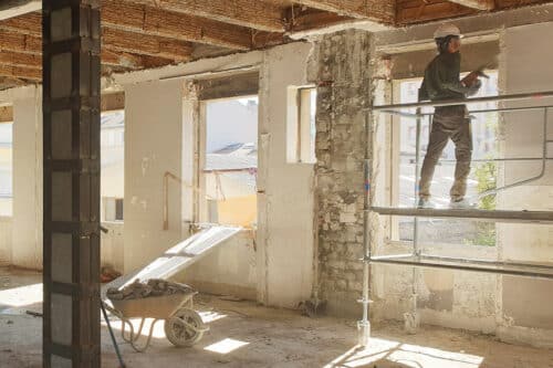 saint-mauront, En images | Une r&eacute;sidence d&rsquo;urgence neuve dans les anciens locaux de M&eacute;decins du monde, Made in Marseille