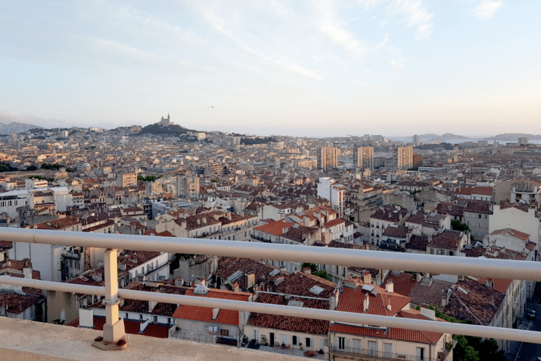 Les rooftoppers veulent reconquérir les toits de Marseille