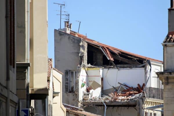 rue-de-tivoli-effondrement-toiture