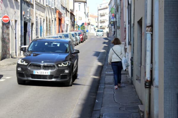 rue-saint-pierre-avril-2025-8