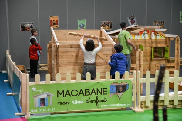 salon-cabane-enfants
