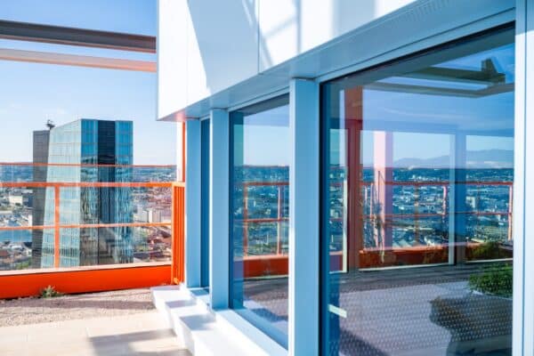 sky-center-tour-la-marseillaise