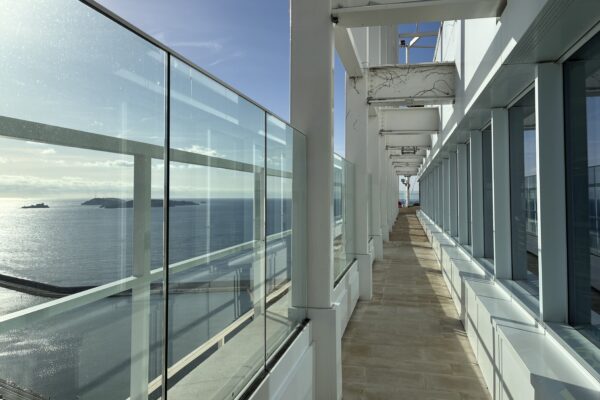 sky_center_marseille_architecture