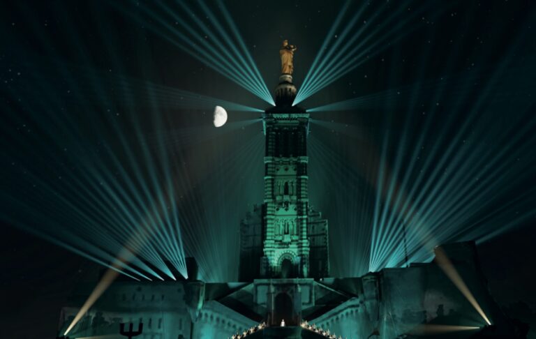 Tout savoir sur le spectacle son et lumière pour l&rsquo;inauguration de la Bonne Mère