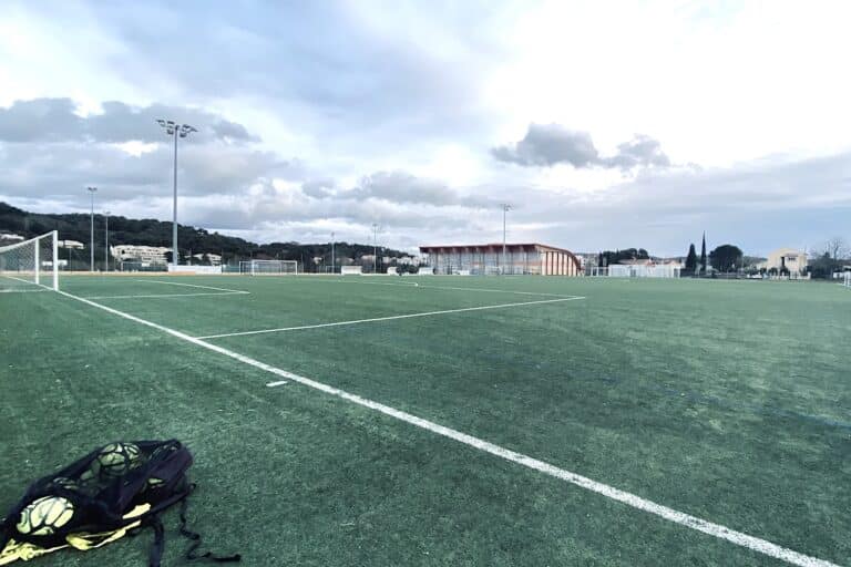 À Aix, le complexe sportif Carcassonne se prépare pour la Coupe du monde de rugby