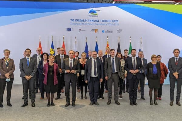 suera-forum-2021-joel-giraud-renaud-muselier