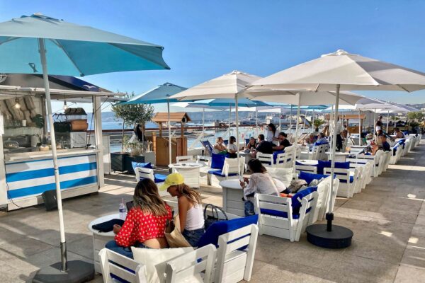 terrasses-du-pprt-cabanons-5