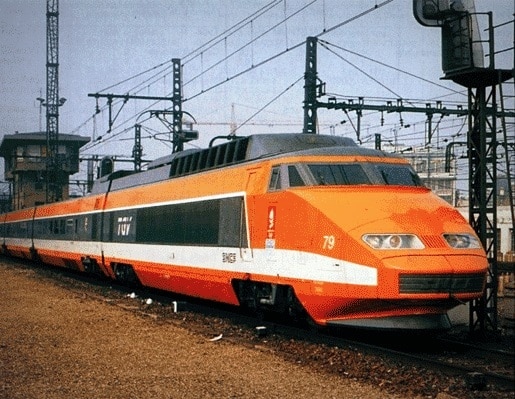 [Les p&rsquo;tits secrets] Vidéo du 1e voyage TGV Paris – Marseille en 1982