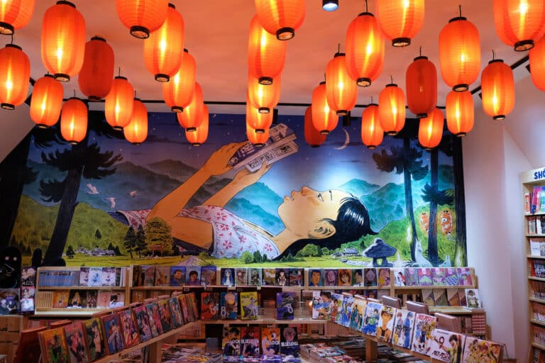 Vidéo | Tsundoku, la plus grande librairie de mangas de Marseille