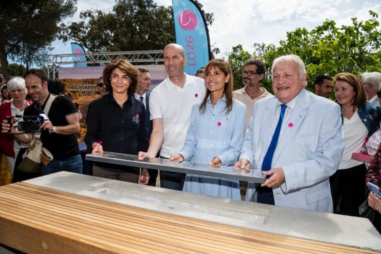 Zinedine Zidane à Istres pour lancer le chantier de la Maison du Point Rose
