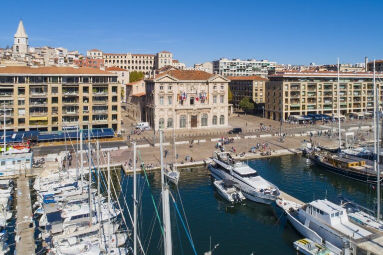 Pourquoi le maire de Marseille n&rsquo;est pas officiellement élu au second tour des municipales ?