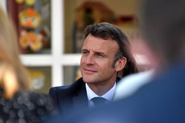 visite-emmanuel-macron-president-ecole-menpenti-4