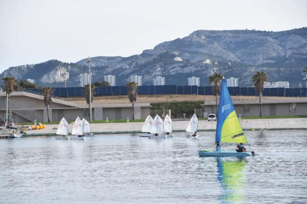voile-roucas-blanc