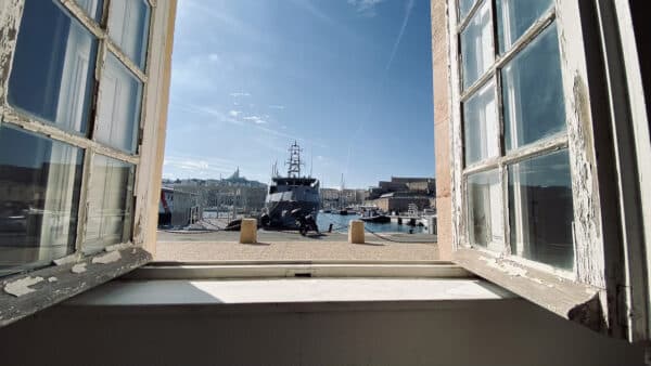 tiers-lieu, Un tiers-lieu de la mer s&rsquo;ancre dans l&rsquo;ancienne consigne sanitaire du Vieux-Port, Made in Marseille