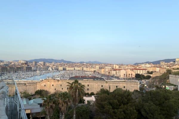 vue_marseille_vieux_port_novotel_