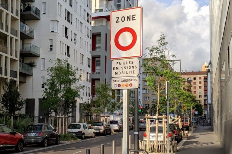 Les députés votent pour la suppression des ZFE dans les centres-villes