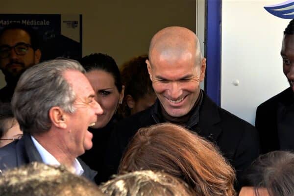 zinedine-zidane-renaud-muselier-castellane-maison-medicale-2