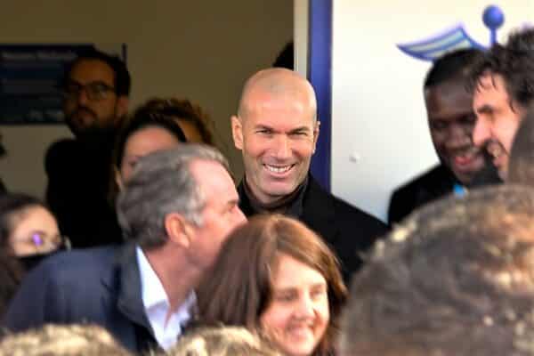zinedine-zidane-zizou-castellane-maison-medicale-2